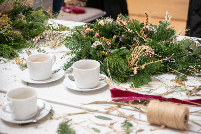 Malvern Christmas Eco-Wreath Workshop - Image 9